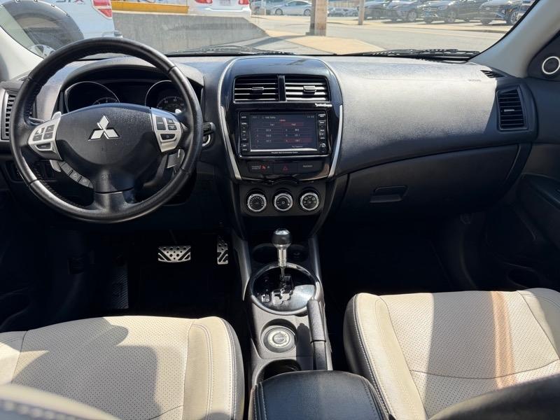 Mitsubishi Outlander Sport LE AWD 2013