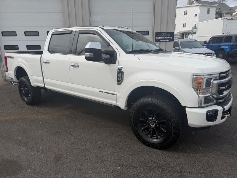 Ford F-350 SD Platinum Crew Cab 4WD 2022