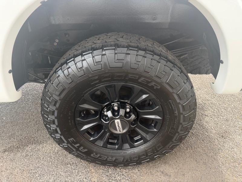 Ford F-350 SD Platinum Crew Cab 4WD 2022