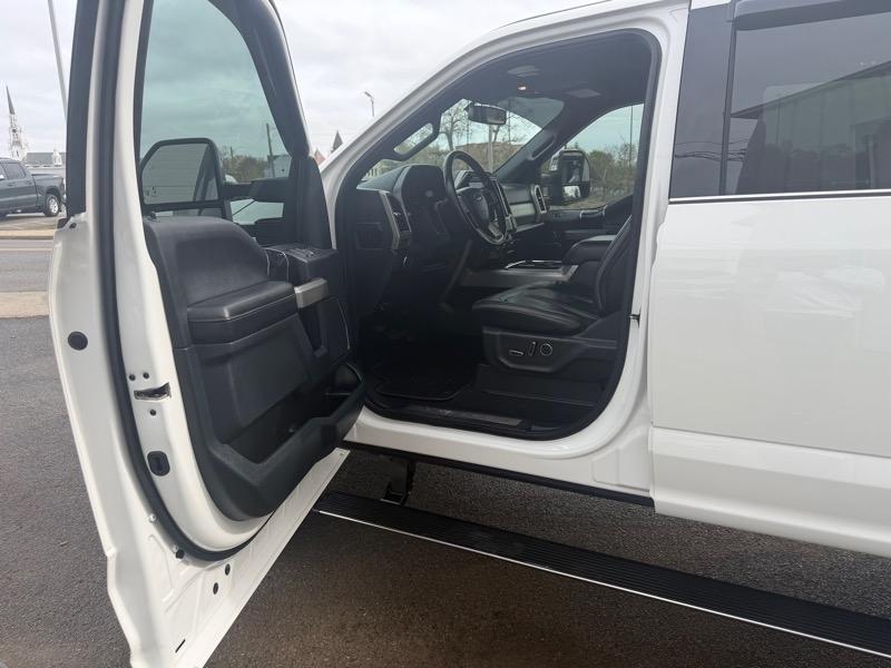 Ford F-350 SD Platinum Crew Cab 4WD 2022