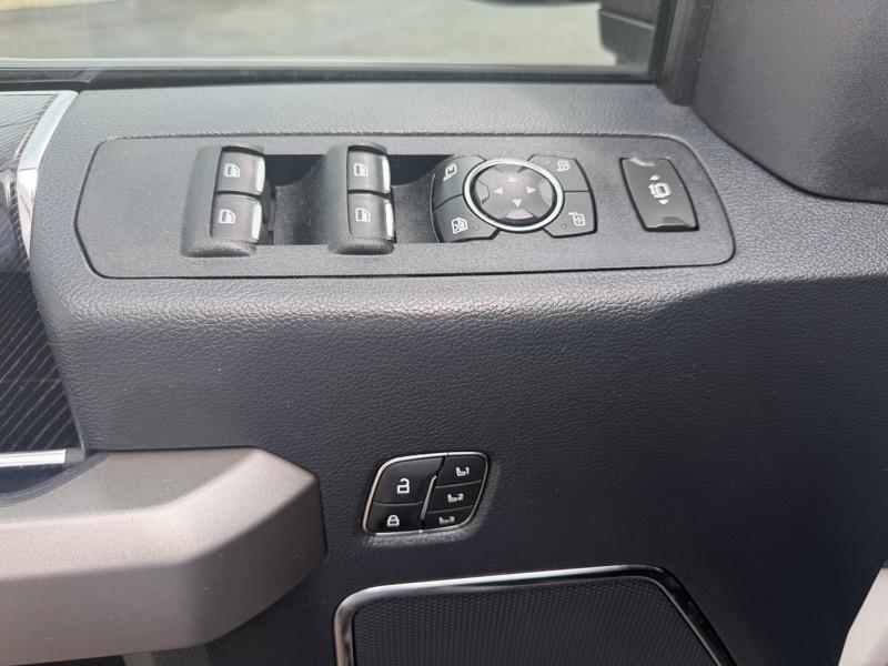 Ford F-350 SD Platinum Crew Cab 4WD 2022