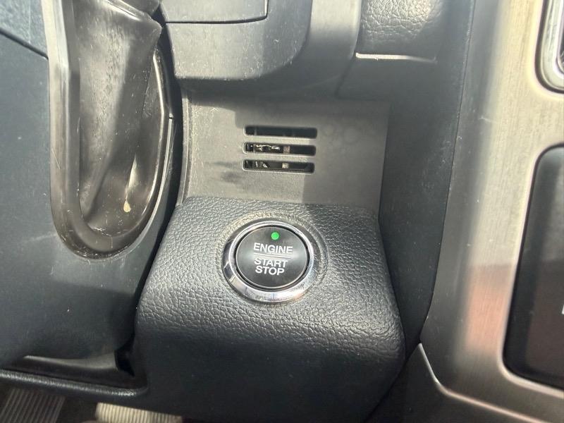 Ford F-350 SD Platinum Crew Cab 4WD 2022