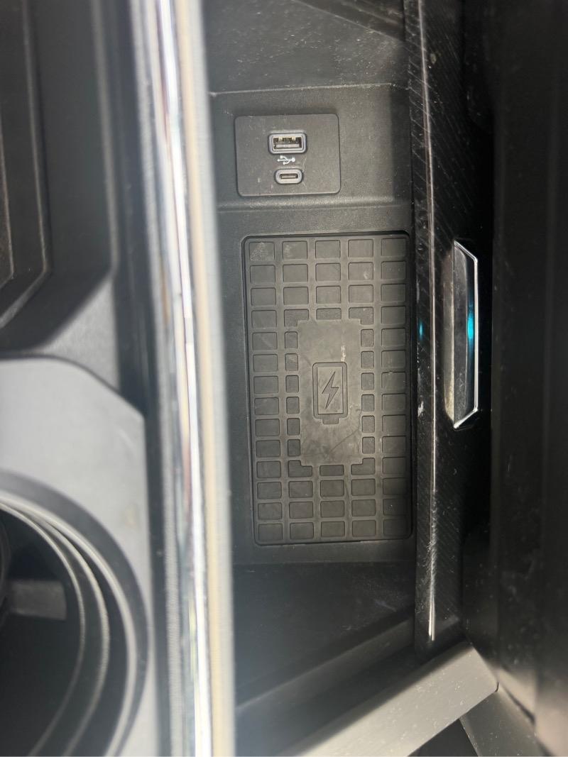 Ford F-350 SD Platinum Crew Cab 4WD 2022