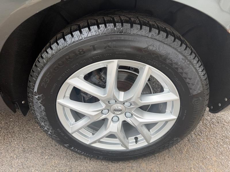 Volvo XC60 T5 Momentum AWD 2018