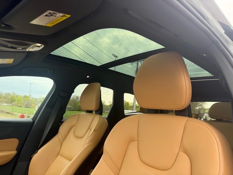 Volvo XC60 T5 Momentum AWD 2018