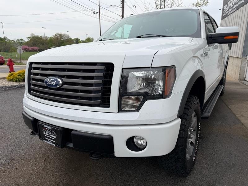Ford F-150 FX4 SuperCrew 4WD 2011