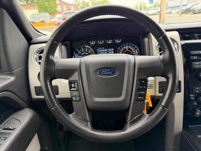 Ford F-150 FX4 SuperCrew 4WD 2011