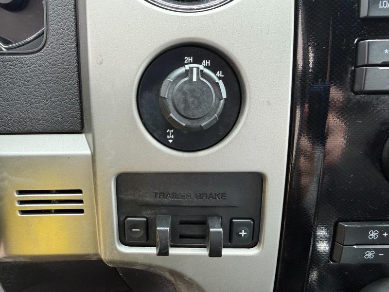 Ford F-150 FX4 SuperCrew 4WD 2011