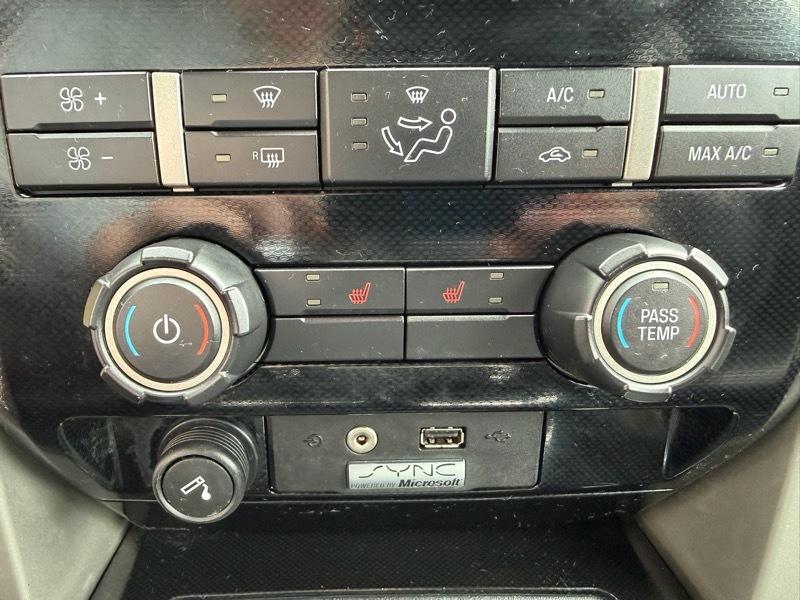 Ford F-150 FX4 SuperCrew 4WD 2011