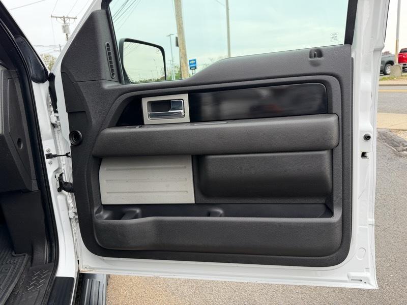 Ford F-150 FX4 SuperCrew 4WD 2011
