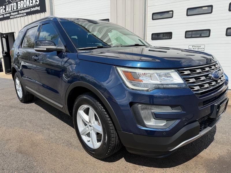 Ford Explorer XLT 4WD 2017