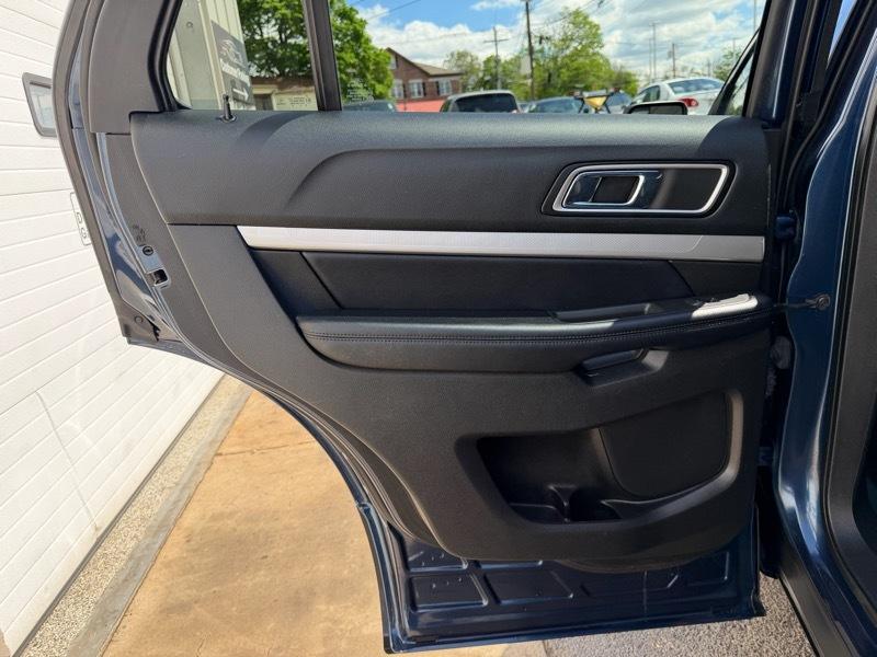 Ford Explorer XLT 4WD 2017