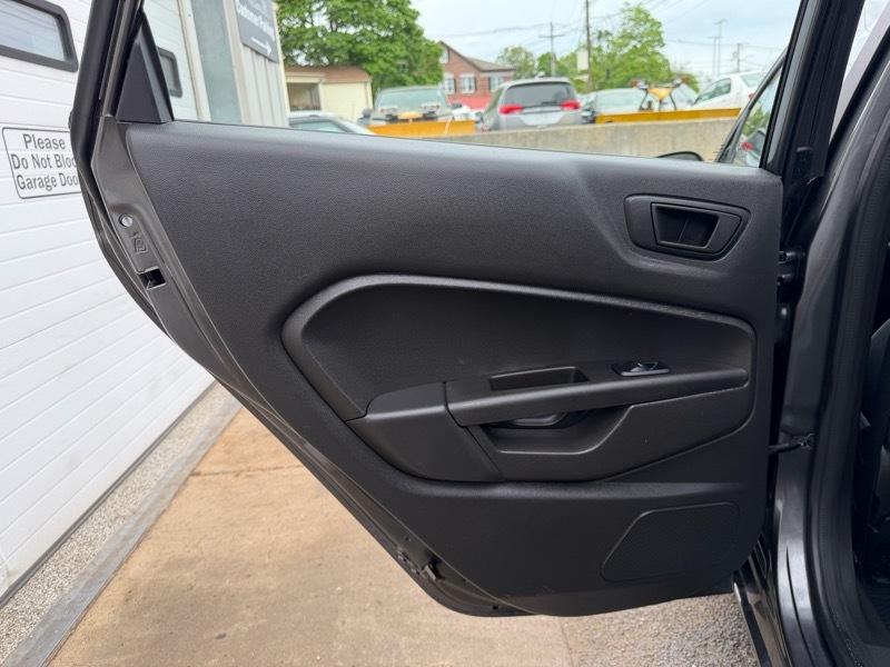Ford Fiesta SE Hatchback 2019