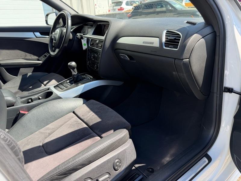 Audi S4 Sedan quattro 2011