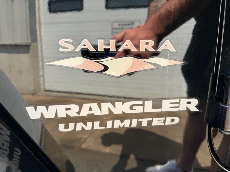 Jeep Wrangler Unlimited Sahara 4WD 2011