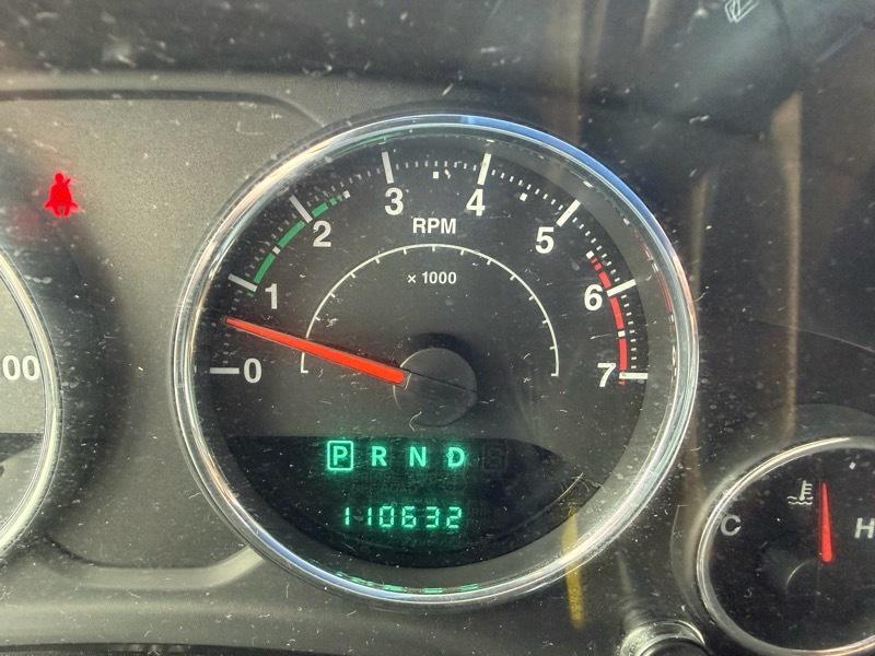 Jeep Wrangler Unlimited Sahara 4WD 2011