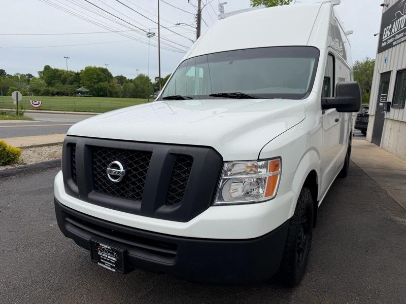 Nissan NV Cargo 2500 HD S V6 High Roof 2014