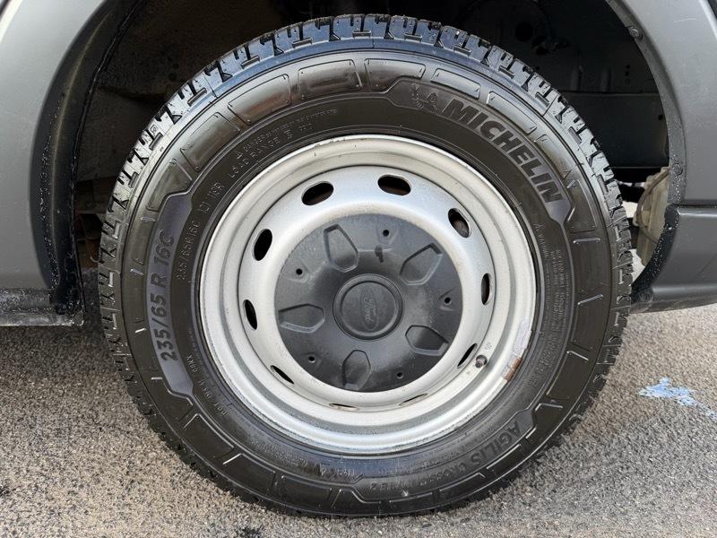 Ford Transit 250 Van Med. Roof w/Dual Sliding 148-in. WB 2018