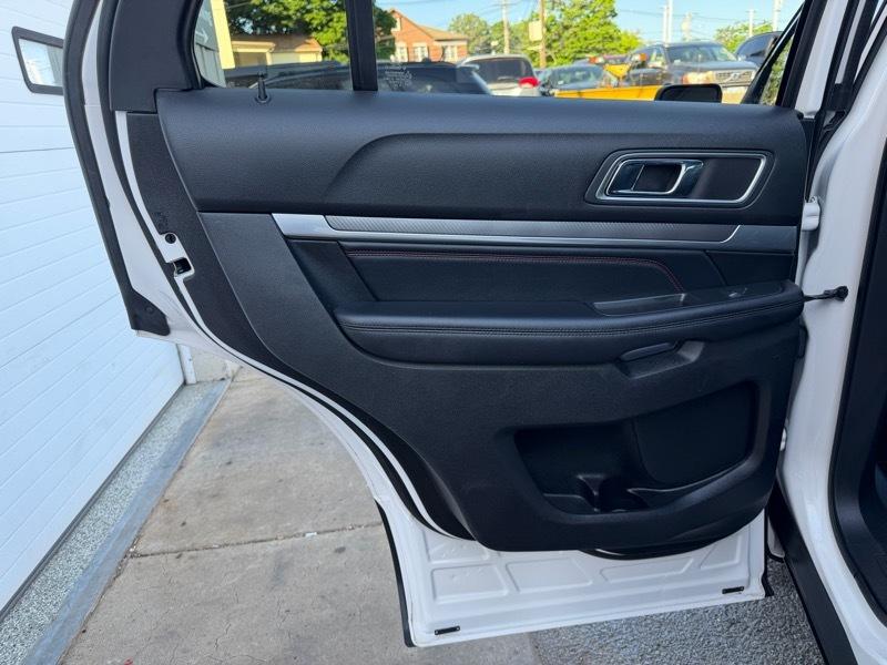 Ford Explorer Sport 4WD 2017