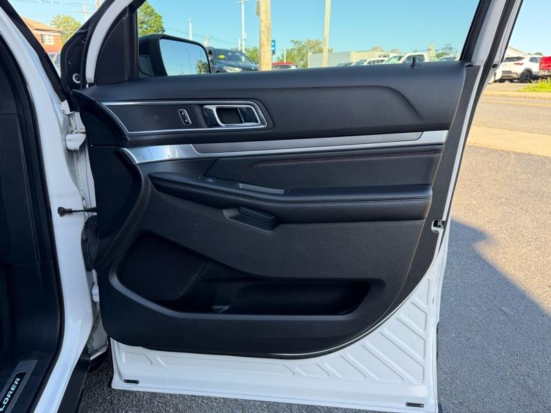 Ford Explorer Sport 4WD 2017