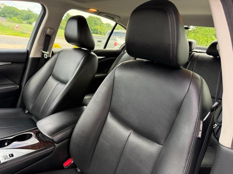 Infiniti Q50 3.0t LUXE AWD 2019