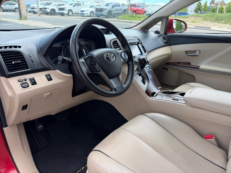 Toyota Venza XLE I4 AWD 2015