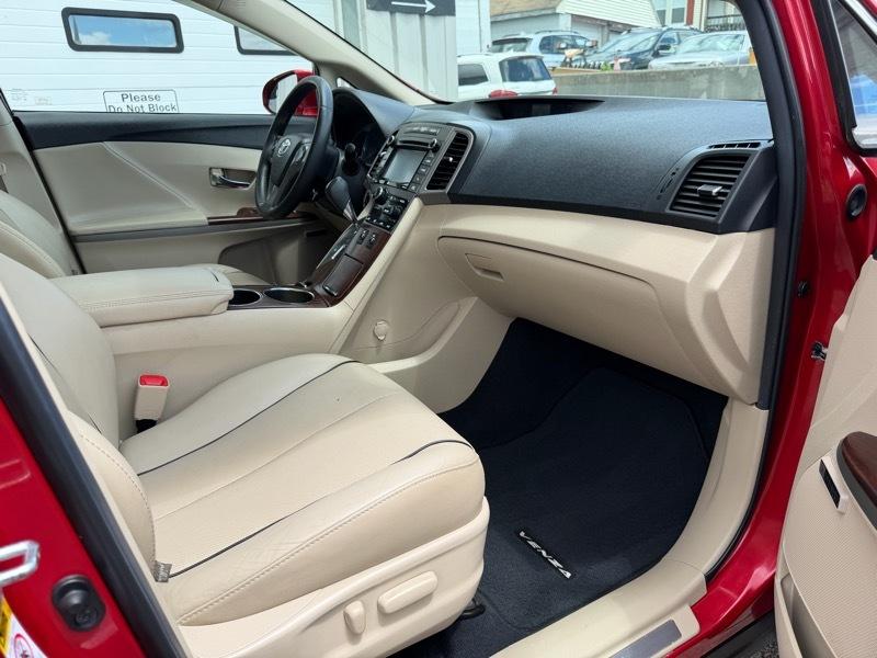 Toyota Venza XLE I4 AWD 2015