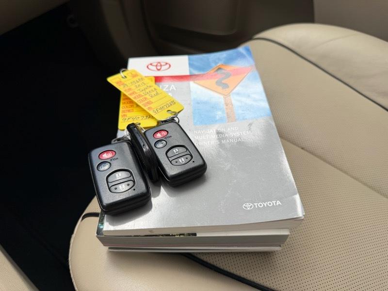 Toyota Venza XLE I4 AWD 2015