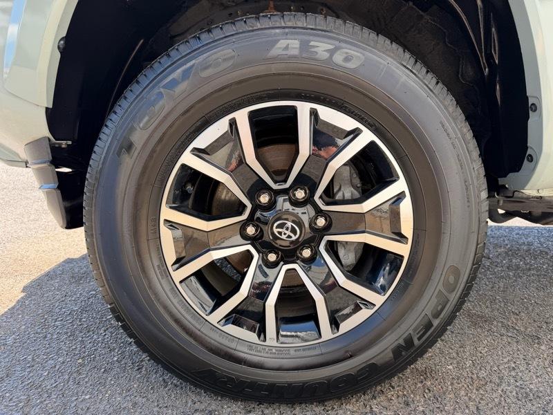 Toyota Tacoma TRD Sport Double Cab 4WD 2023