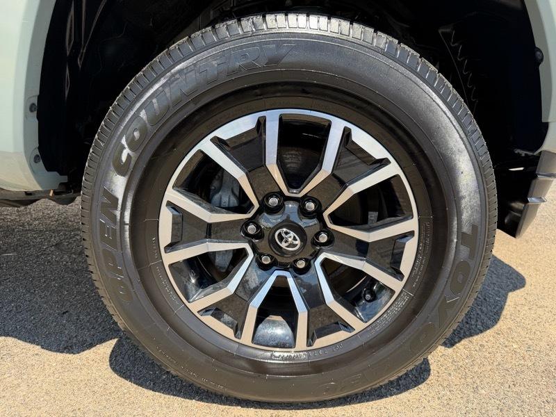 Toyota Tacoma TRD Sport Double Cab 4WD 2023