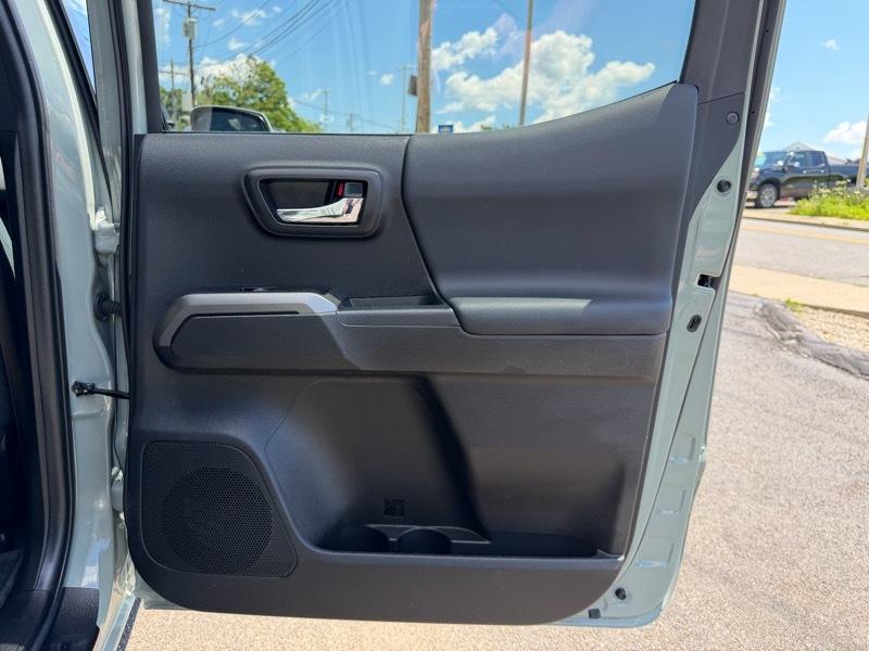 Toyota Tacoma TRD Sport Double Cab 4WD 2023