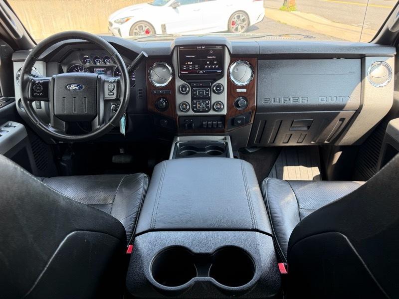 Ford F-350 SD Lariat Crew Cab 4WD 2013