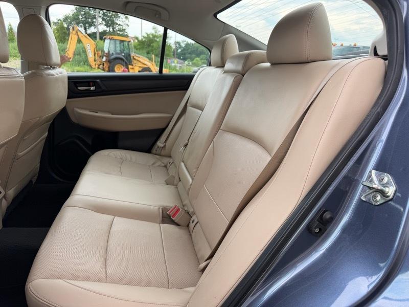 Subaru Legacy 3.6R Limited 2015