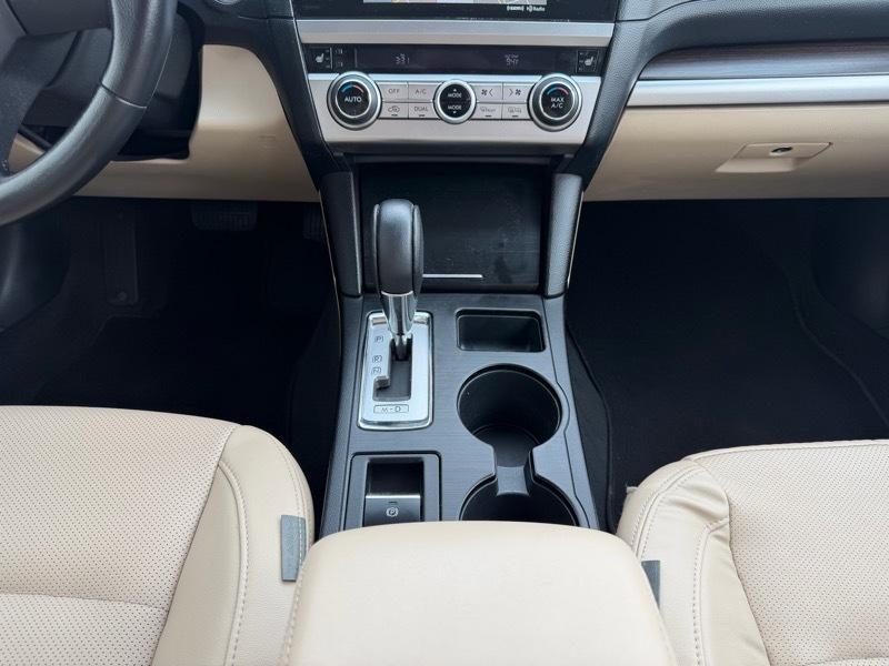 Subaru Legacy 3.6R Limited 2015
