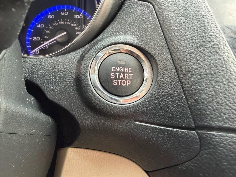 Subaru Legacy 3.6R Limited 2015