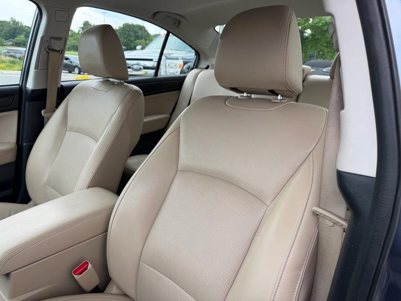 Subaru Legacy 3.6R Limited 2015