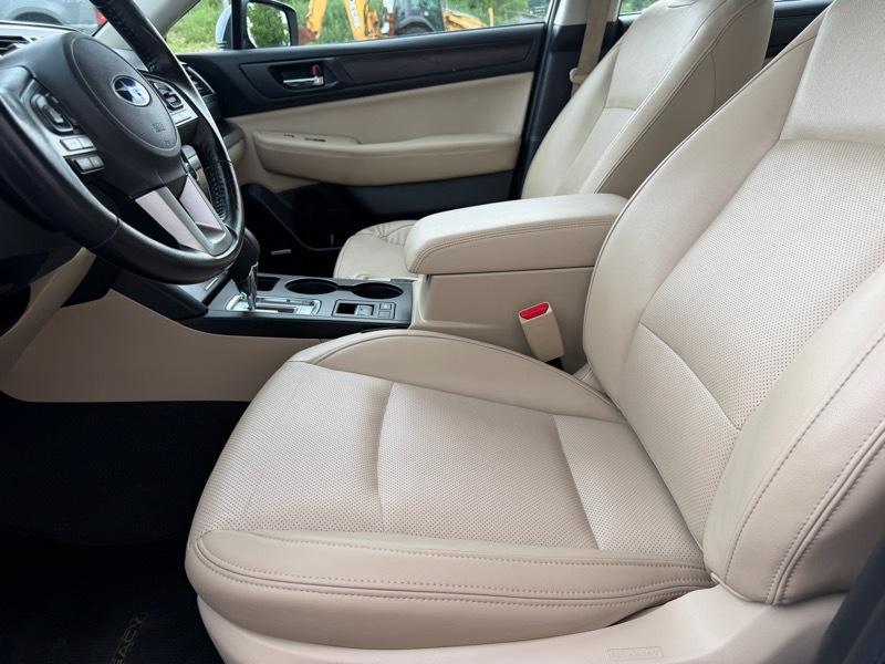 Subaru Legacy 3.6R Limited 2015