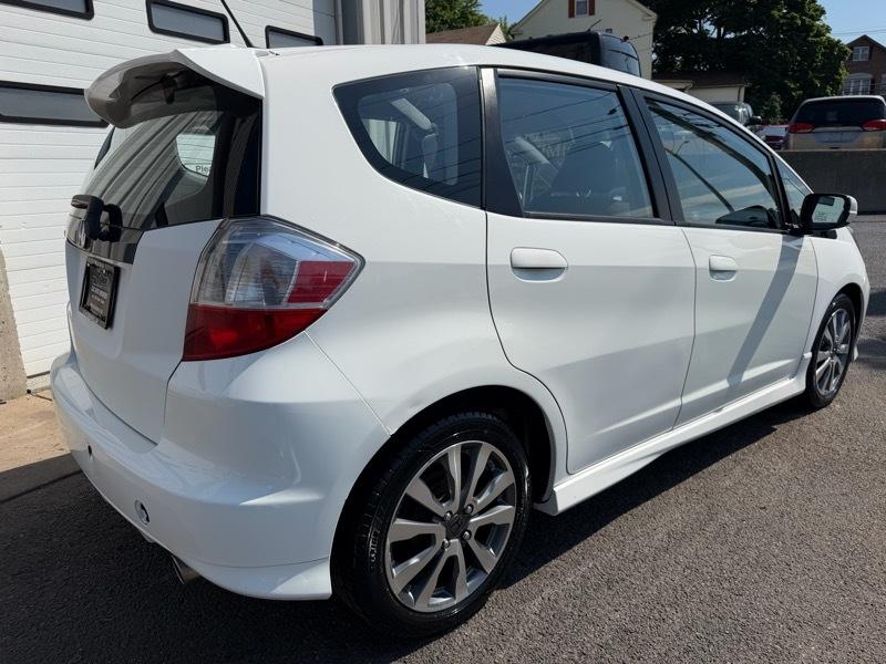 Honda Fit Sport 5-Speed AT 2012