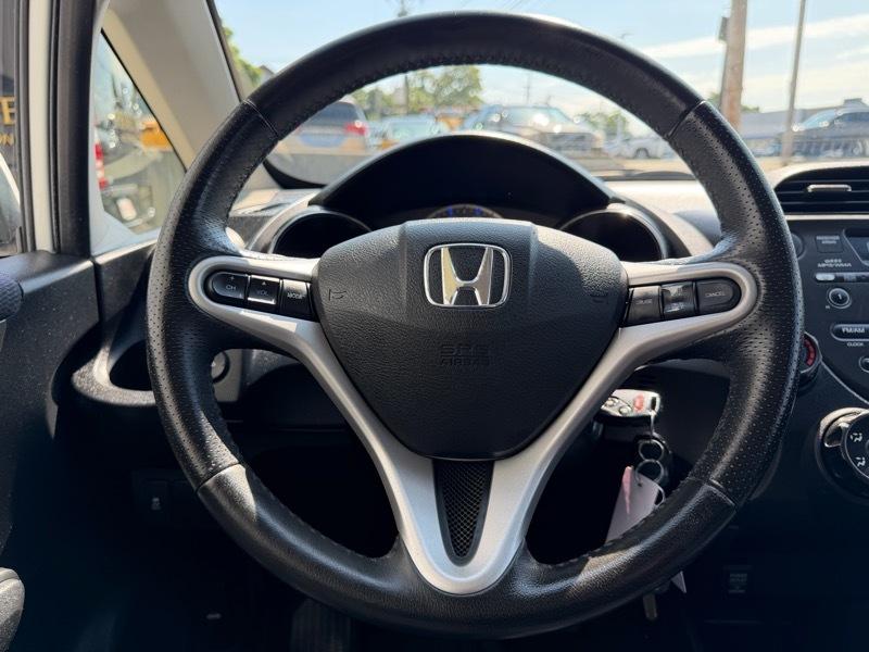 Honda Fit Sport 5-Speed AT 2012