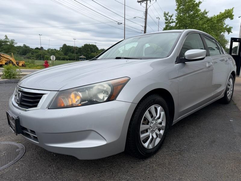 Honda Accord LX sedan AT 2010