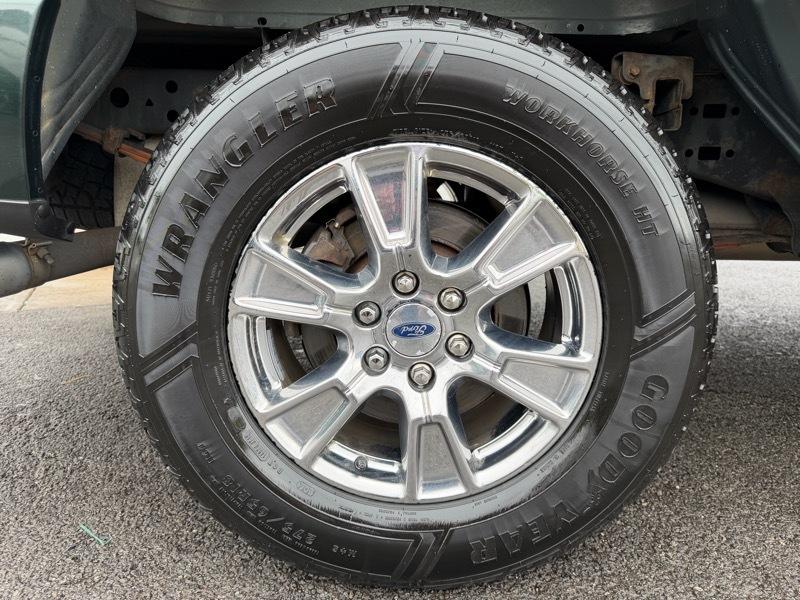 Ford F-150 XLT SuperCab 4WD 2016