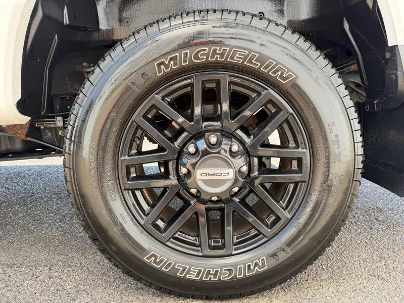 Ford F-350 SD Lariat Crew Cab 4WD 2020