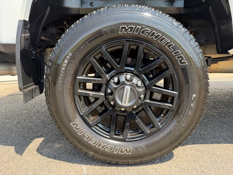 Ford F-350 SD Lariat Crew Cab 4WD 2020