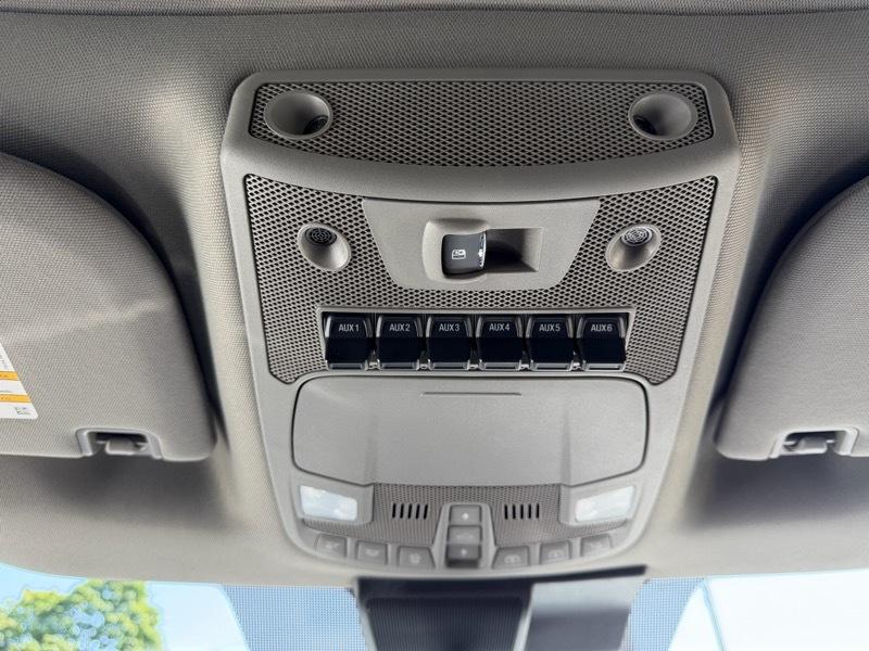 Ford F-350 SD Lariat Crew Cab 4WD 2020