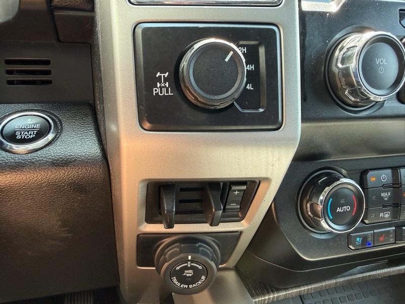 Ford F-350 SD Lariat Crew Cab 4WD 2020