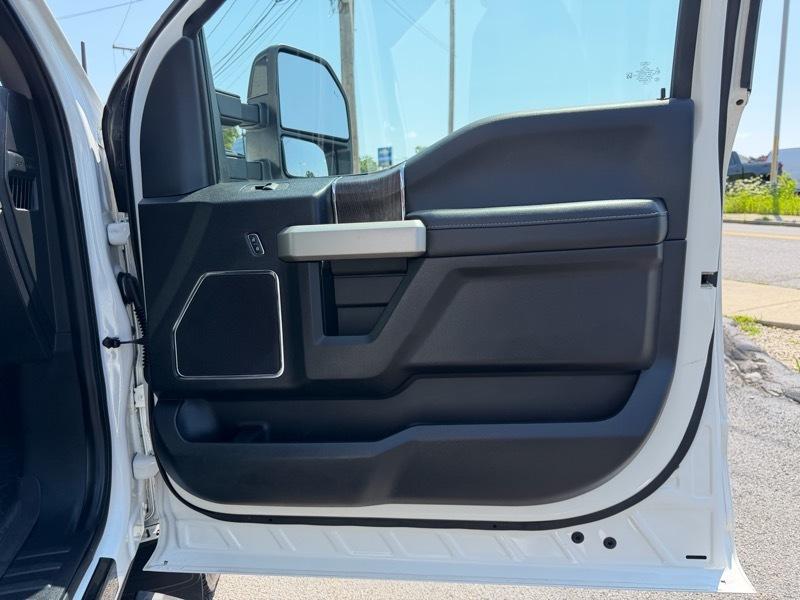 Ford F-350 SD Lariat Crew Cab 4WD 2020