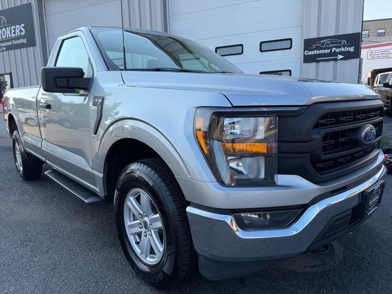 Ford F-150 XL Reg. Cab 4WD 2023