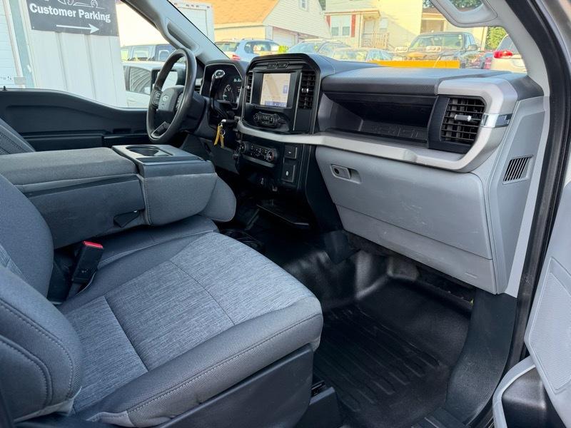 Ford F-150 XL Reg. Cab 4WD 2023