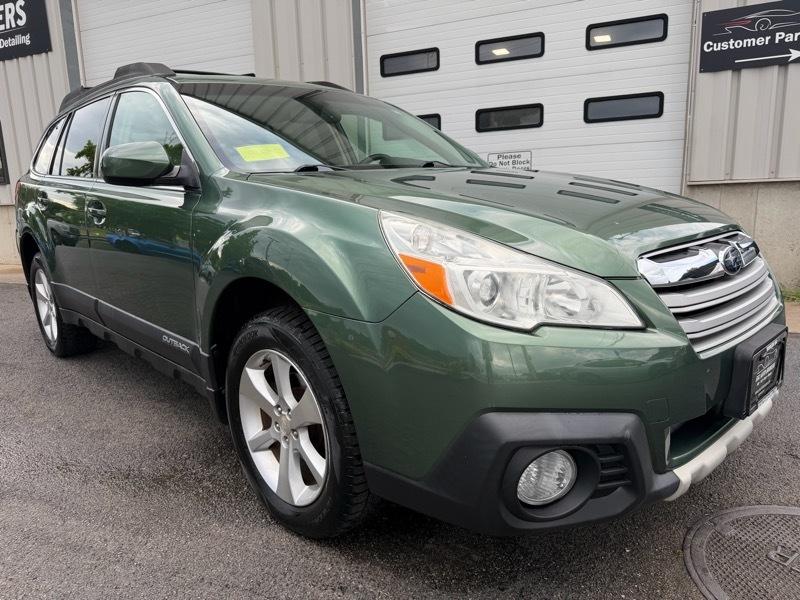 Subaru Outback 2.5i Limited 2013