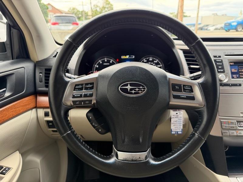 Subaru Outback 2.5i Limited 2013